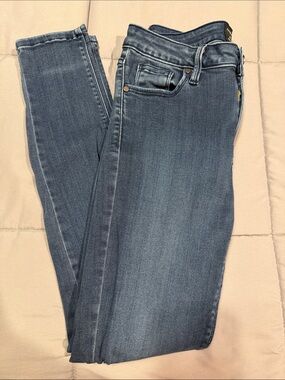 Just Black Women's Skinny Jeans - Faded Blue Wash
